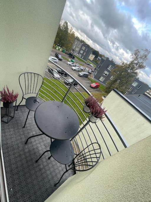 4 Rooms Apartmet In Rakvere Kültér fotó